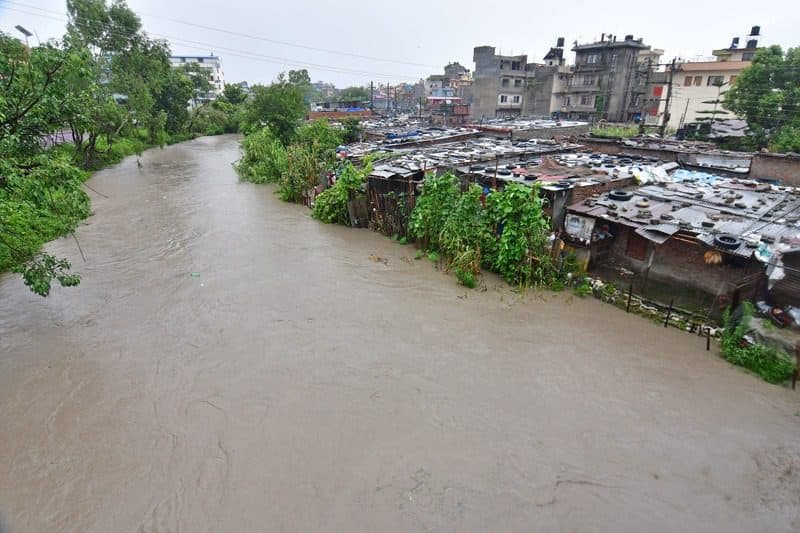 भारी वर्षाका कारण काठमाडौंका विभिन्न ठाउँ डुबानमा