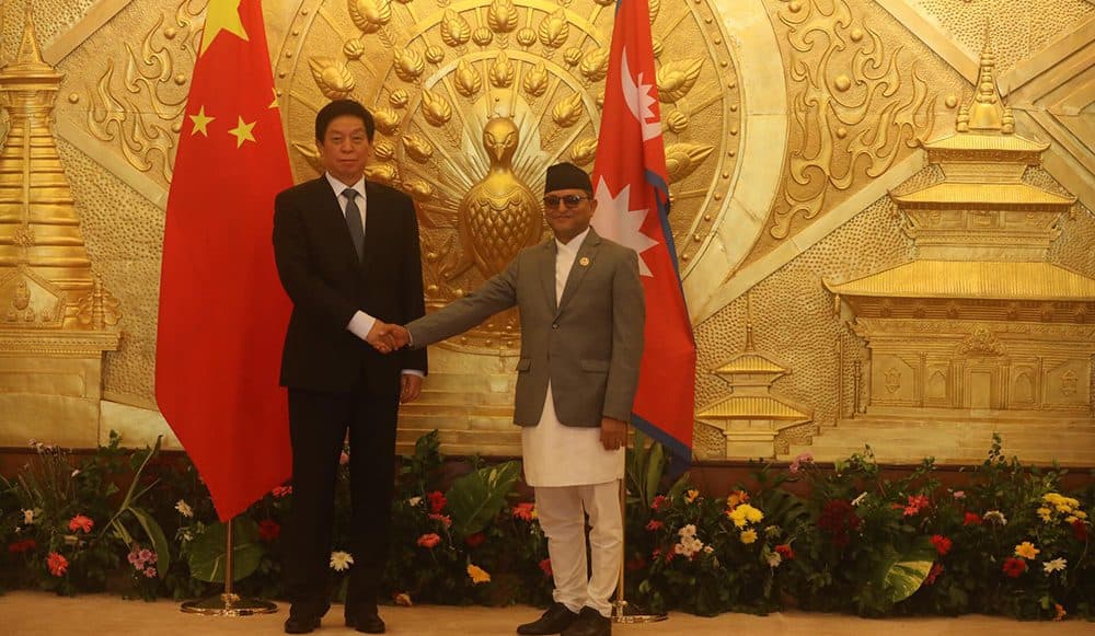 चिनियाँ नेता ली र राष्ट्रियसभा अध्यक्ष तिमल्सिनाबीच भेटवार्ता, आजै प्रधानमन्त्री देउवासँग पनि भेटवार्ता गर्दै