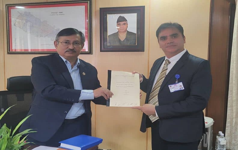 मिटरब्याजी अपराधी नियन्त्रण सिफारिस कार्यदलद्वारा प्रतिवेदन पेश