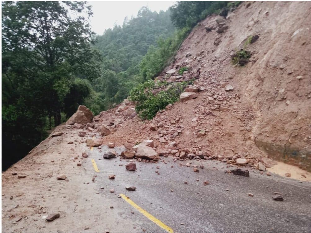 कालीगण्डकी करिडोर, मध्यपहाडी र ग्रामिण सडक सबै अवरुद्ध