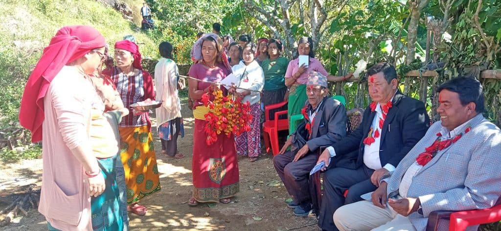 मतदाता भन्छन्- ‘आश्वासन धेरै पाइयो, विकासको अनुभूति पाइएन’