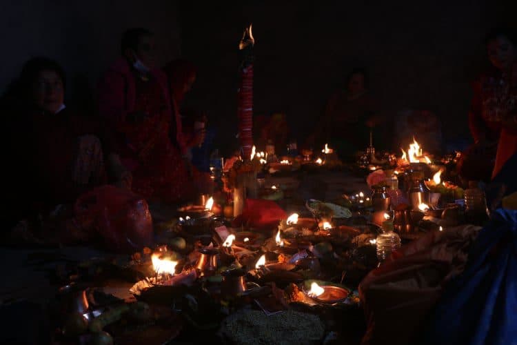 आज वैकुण्ठ चतुर्दशी, भगवान् शिव र विष्णुको मेल हुने दिन