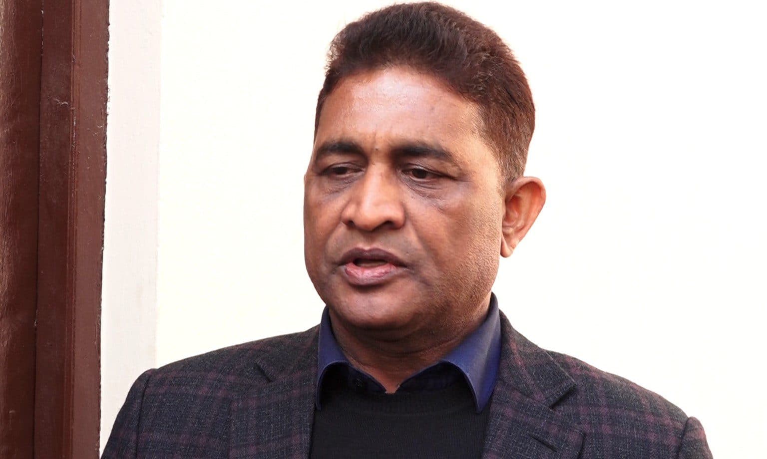 धनुषा-४ मा झिनो मतान्तरले एमालेका रघुवीर महासेठ विजयी