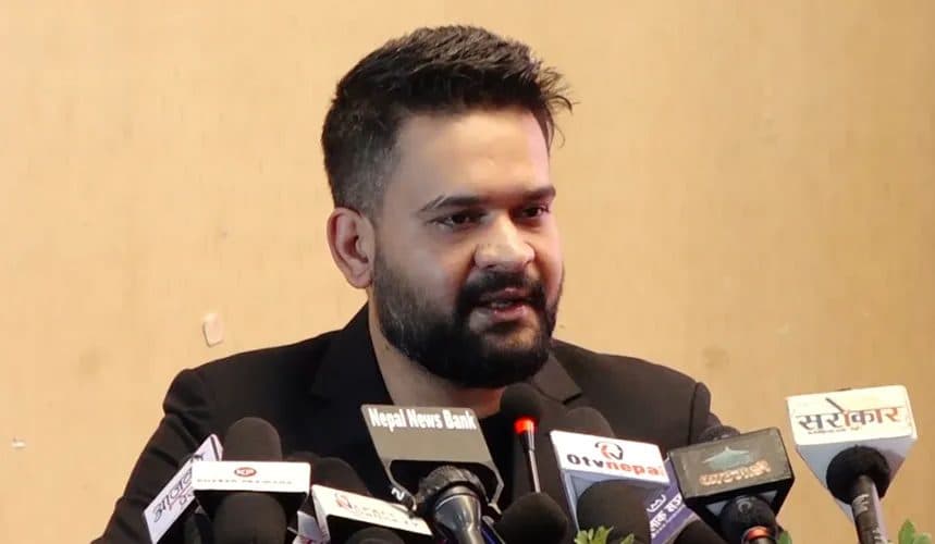 सामाजिक संजालमा मेयर बालेनको ६ बुँदे ब्रिफिङ :  ‘सुशासनका लागि जोसँग जुध्नु परे पनि तयार छु’