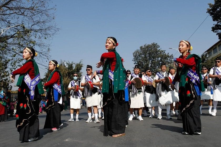 गुरुङ समुदायले नयाँ वर्षलाई स्वागत गर्दै ल्होसार पर्व मनाउँदै